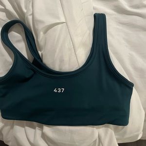 SELLING 437 ACTIVEWEAR TOP